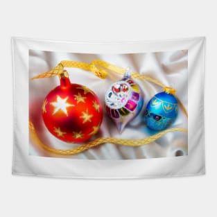 Red Ornament With Gold Stars Tapestry