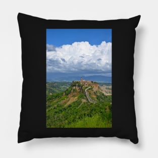 Civita di Bagnoregio Pillow