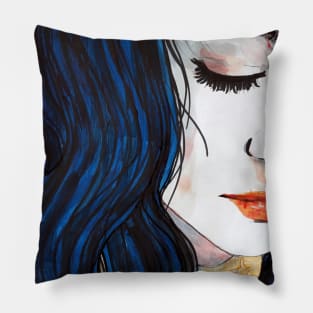 Meet the artist Pillow