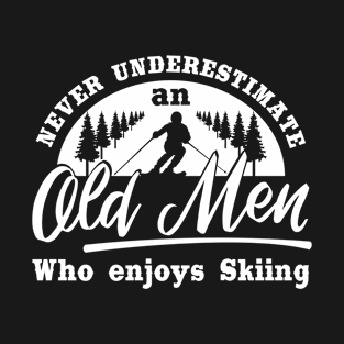 Never underestimate an old man who enjoys Skiing Vintage T-Shirt