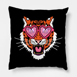 Fabulous Tiger Pink heart Sunglasses Pop Art Pillow