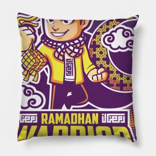 ramadhan kareem warrior Pillow