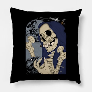 Raven and reapers Pillow