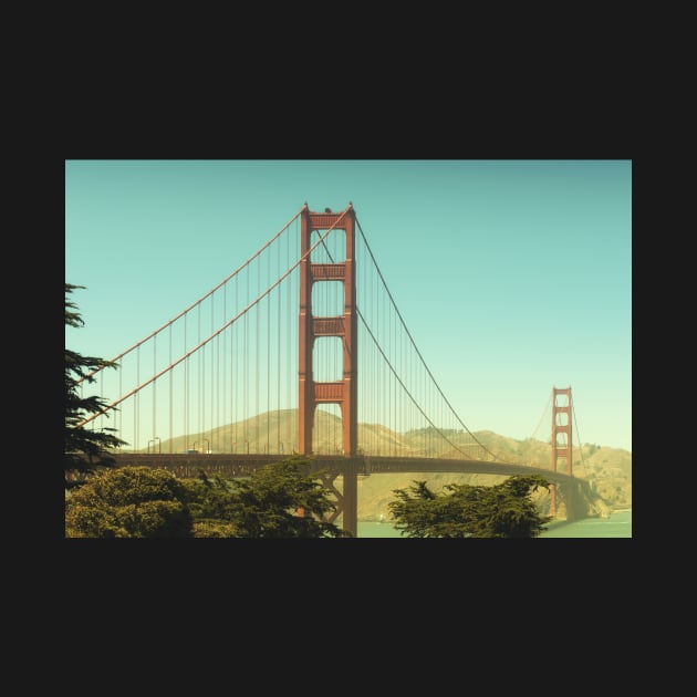 Golden Gate Bridge by hraunphoto