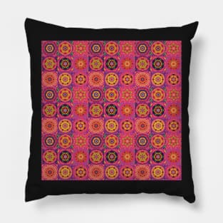 Patchwork of mandalas in red Pillow