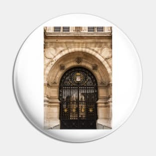 Hotel de Ville - One Of These Gates © Pin