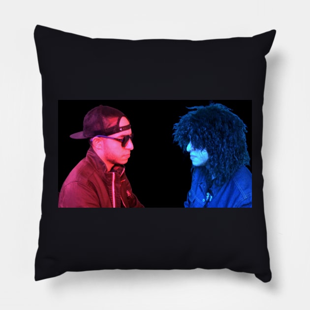 Commander VS Manny Pillow by Gafiltha