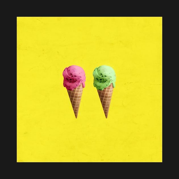 Pistachio and strawberry Ice cream cones by mikath