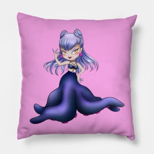 evelyn mermay Pillow