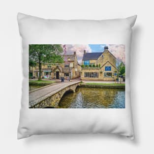 Bourton-on-the-Water Pillow