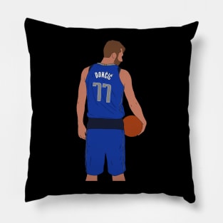 Luka Dončić Mavericks Pillow