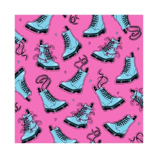 Cute rock boots pattern (magenda background) T-Shirt