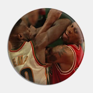 Shawn Kemp vs Dennis Rodman Vintage Pin