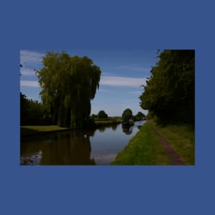 English Canal Scene T-Shirt