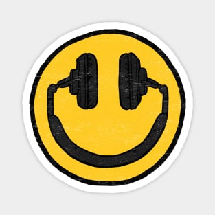 Headphones Smiling Face: Music Makes Me Happy Magnet