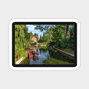 A Red Boat At Goring on Thames Magnet