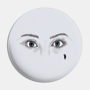 BEAUTIFUL EYES OF A WOMAN Pin