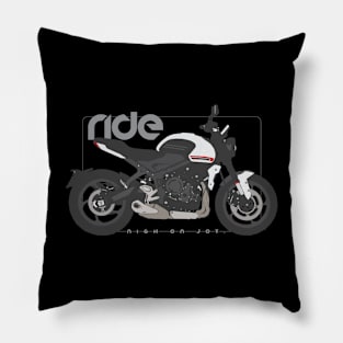 Ride 660 white Pillow