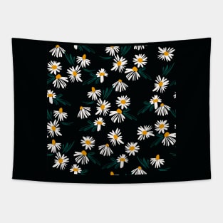 White Daisy Floral Pattern Tapestry