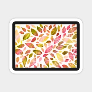 Pink and beige colored leaves background Magnet