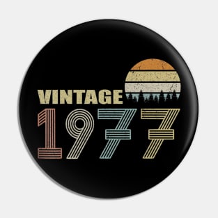 43th Birthday Gift Vintage 1977 Classic Men Women Pin