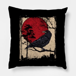 corvidae red blood moon Pillow