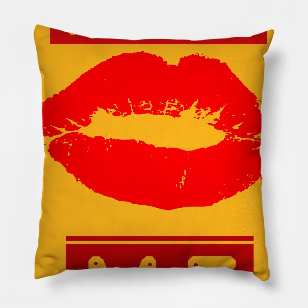 Kiss me Pillow by Imutobi