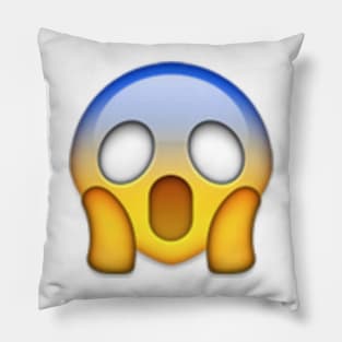 face screaming in fear Pillow