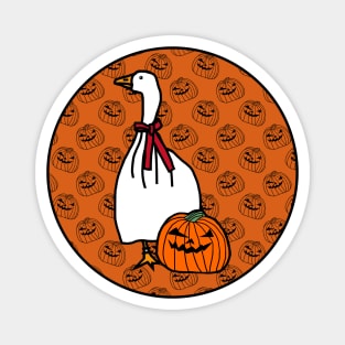 Halloween Horror Goose Gamer Orange Round Magnet