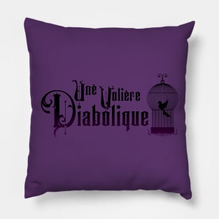 Une Volière Diabolique Pillow