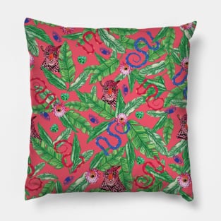 Cheetah in the forest- kika Pillow