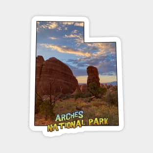 Utah Outline (Arches National Park) Magnet