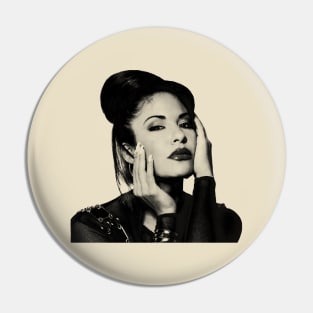 Selena // Vintage Style Design Pin