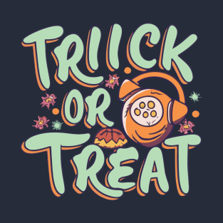 Trick or Treat ? T-Shirt