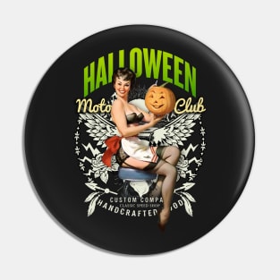 Retro Halloween t-shirt Pin