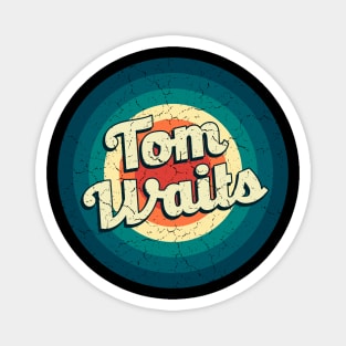 Graphic Tom Name Retro Vintage Circle Magnet