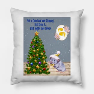 Christmas Mouse Stirring Pillow