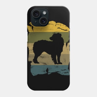 Australian Shepherd Distressed Vintage Retro Silhouette Phone Case