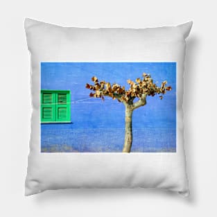 Still life Pillow