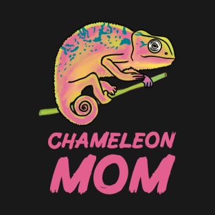 Pink Chameleon Mom for Chameleon Lovers T-Shirt