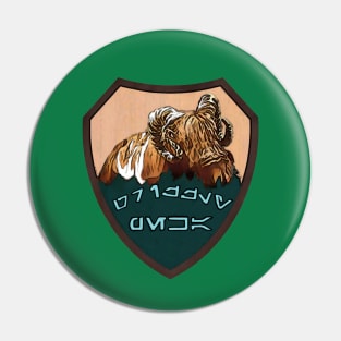 Grizzly Peka Pin