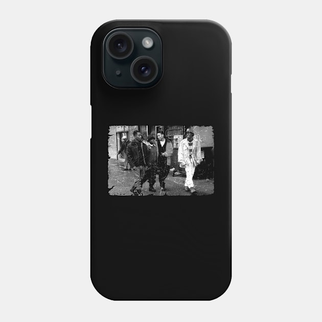 VINATAGE JUICE 90 HIPHOP Phone Case by socialmati