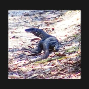 Goanna in the Bush! T-Shirt