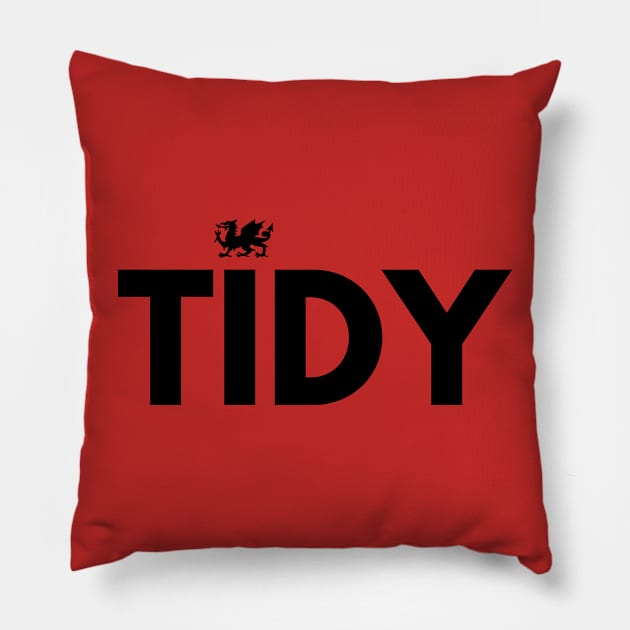 Tidy Pillow by Teessential