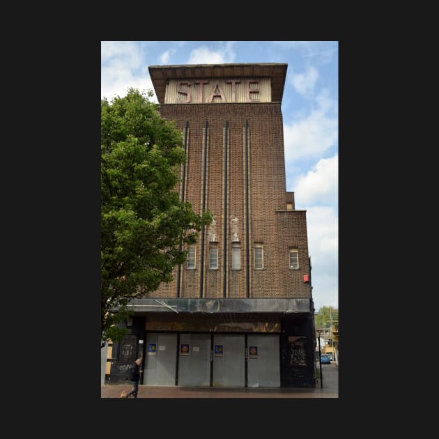 A building in Grays, Essex, England by golan22may