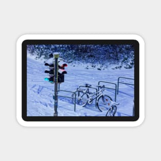 Traffic lights, traffic lights, snow, winter, dusk, evening Magnet