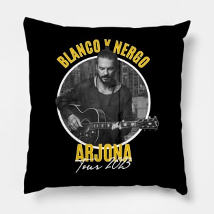 ARJONA BLANCO Y NEGRO Pillow