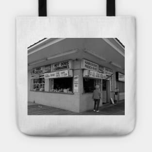 Rehoboth Beach Boardwalk - Rehoboth Beach, DE, USA Tote