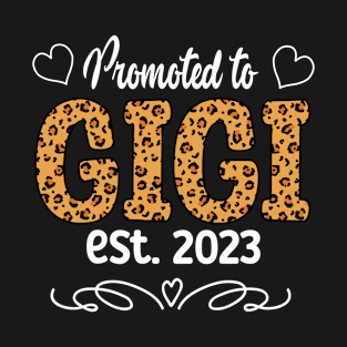 to gigi 2023 funny for grandmother T-Shirt