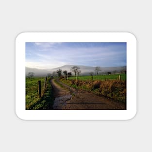 Views to Mam Tor Magnet